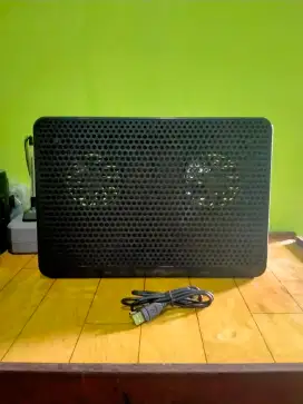 Alas pendingin laptop Merk Targus 16 Dual Fan Chil Mat
Laptop Cooling