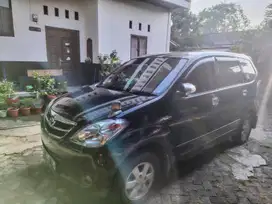 Toyota Avanza 2011 Bensin
