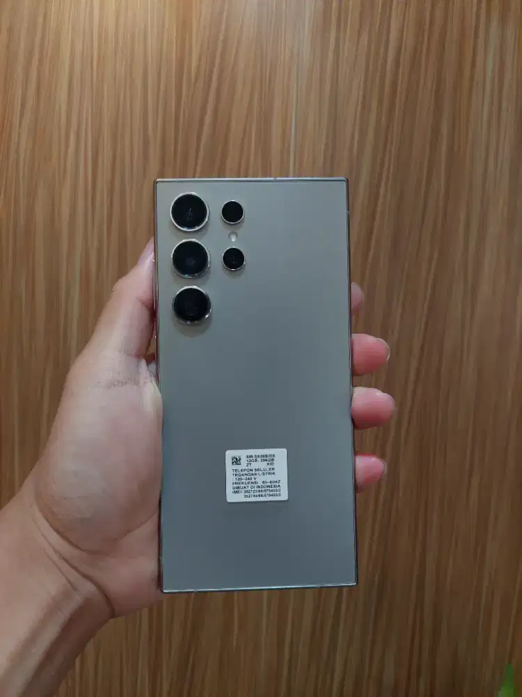 Samsung S24 Ultra 12/256 SEIN