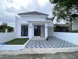 RUMAH BARU DEKAT KAMPUS UII JAKAL