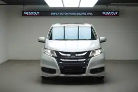 HONDA ODYSSEY 2.4 PRESTIGE AT 2014 PUTIH METALIK