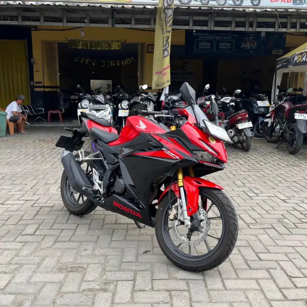 HONDA NEW CBR 150 R 2024
