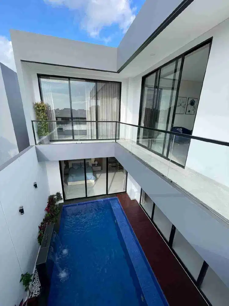 Jual Villa 2lt Furnished lokasi di Canggu Berawa area Investasi Strategis