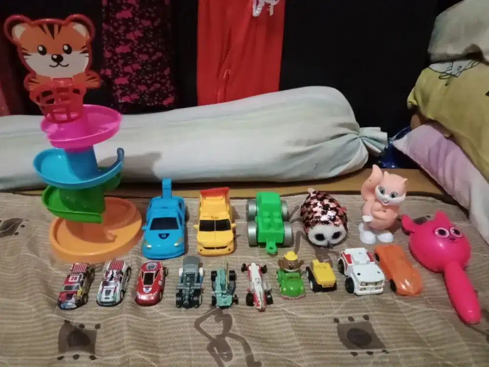 Mainan anak take all