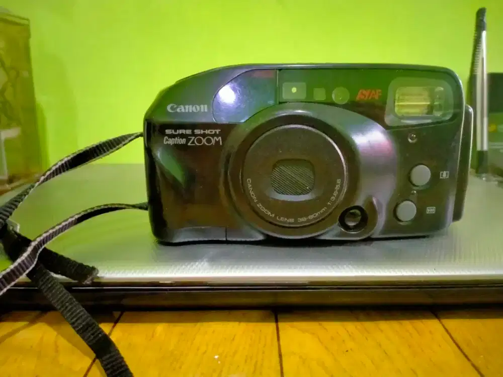 Kamera Analog Canon Sure Shot Caption Zoom