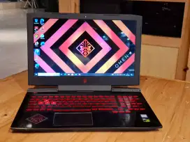 Laptop OMEN by HP  15-Ce0xx/Intel Core i7-7700HQ /Ram 16GB/SSD 512 GB