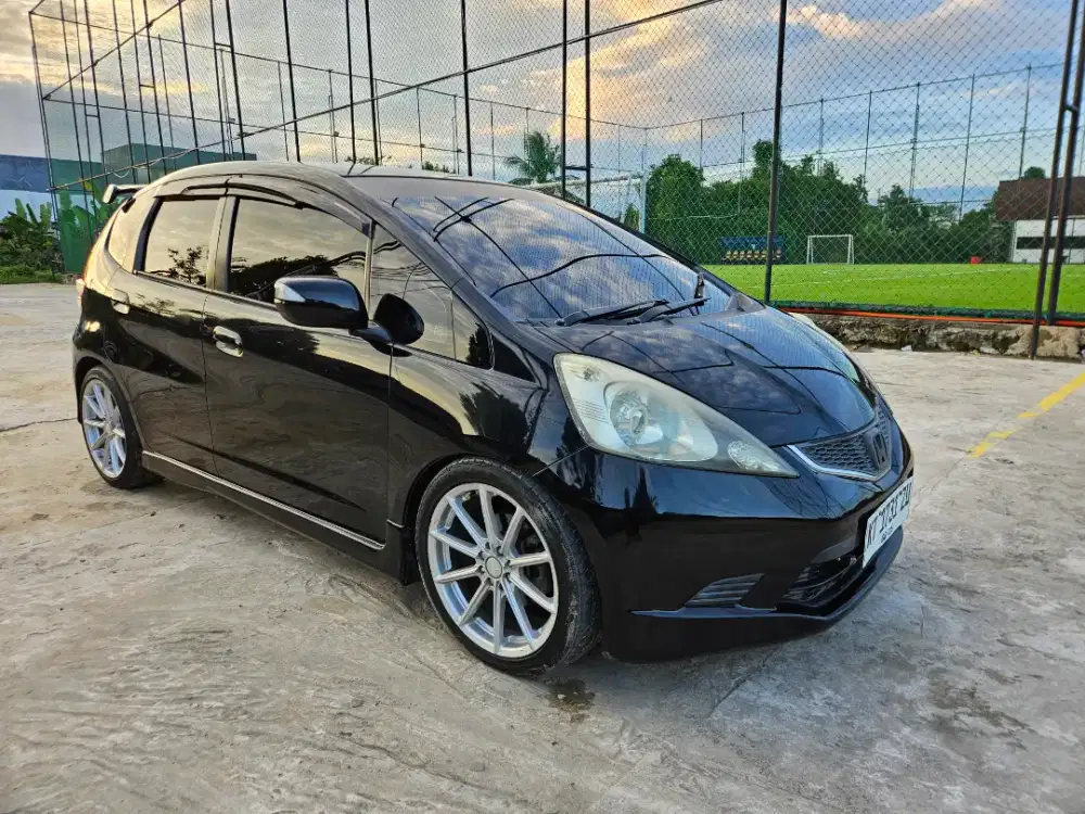 Honda Jazz RS metic 2010