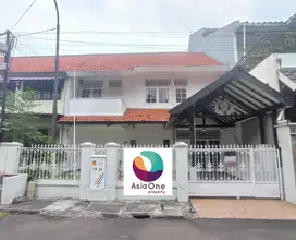 DISEWAKAN RUMAH LUAS DI CEMPAKA PUTIH JAKARTA PUSAT