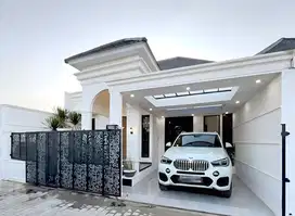 Rumah Desain Mewah American Classic Di Purwomartani dkt Pamela 7