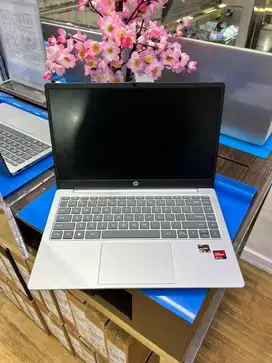Laptop HP 14-em197AU