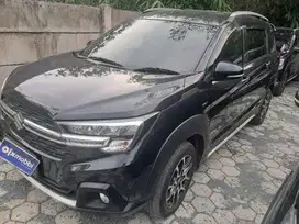 DP Rendah  10JT Suzuki XL7 1.5 Alpha Bensin-AT 2021 Hitam