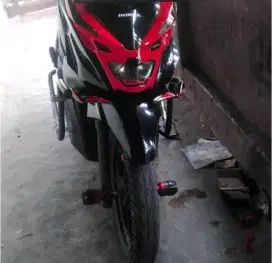 Cover lampu depan honda Beat model Iron man