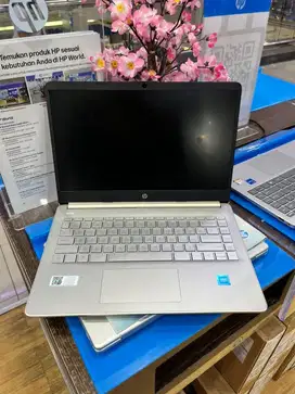 Laptop HP 14s-dq3237TU