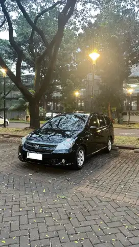 Honda Stream 2006 Matic 2.0 Last Edition