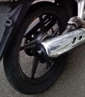 Velg belakang. Jupiter MX old. Original ya. Copotan kualitas baik