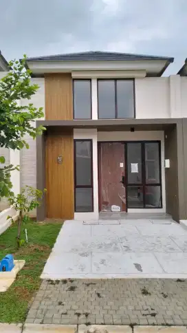 Disewakan Rumah Baru Citra Garden Serpong (Strategis dan Nyaman)