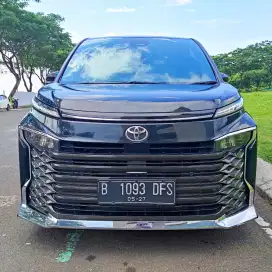 Ready Toyota Voxy 2.0 at 2022