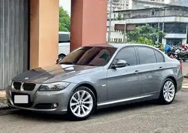 BMW 325i E90 TAHUN 2011