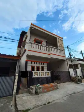 DIJUAL RUMAH FULL RENOVASI SIAP HUNI DI TAMAN WISMA ASRI 2, BEKASI