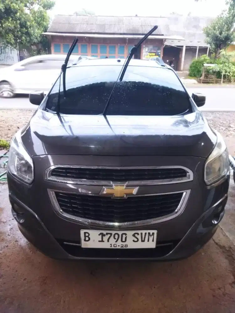 Dijual CHEVROLET SPIN LTZ BENSIN MATIC