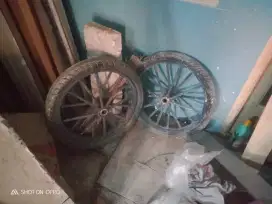 Jual ban gerobak dan AS nya