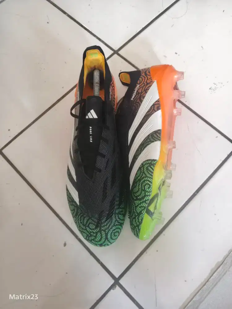 Sepatu bola n mini soccer size 45