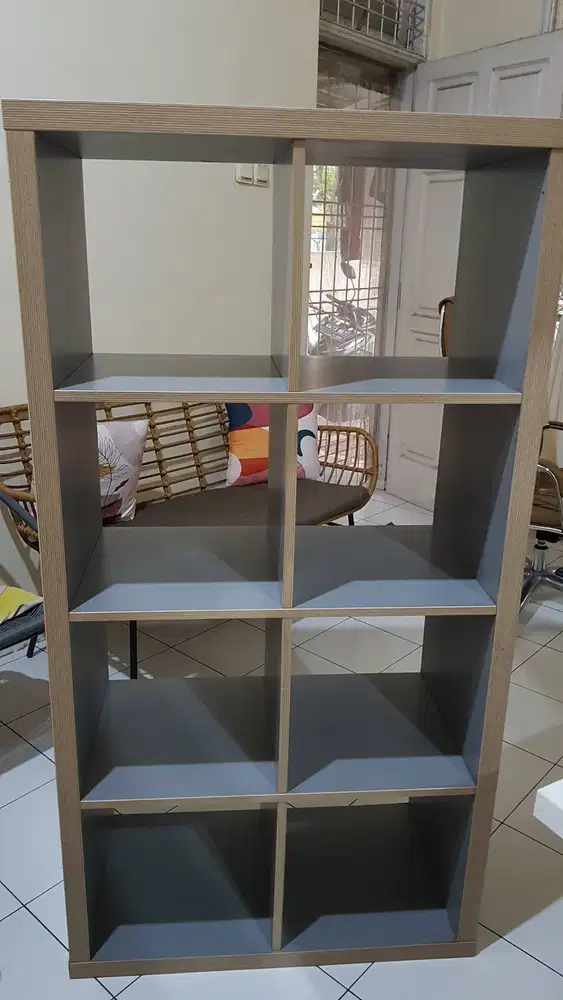 Lemari / Rak TV IKEA KALLAX