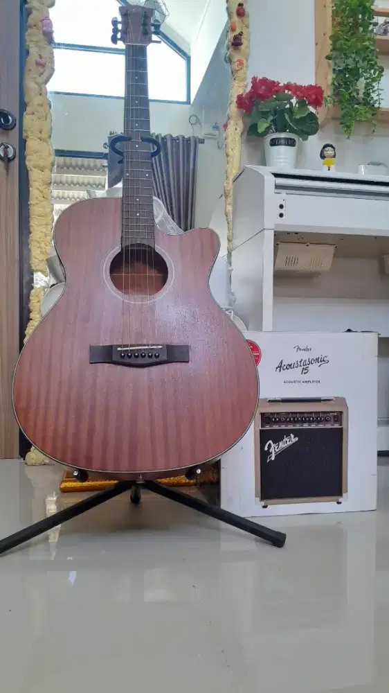 Gitar Akustik Elektrik & Ampli
