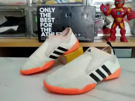 Sepatu Adidas Slip On