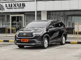 Innova Zenix V 2.0 hybrid Modeslista 2024 hitam