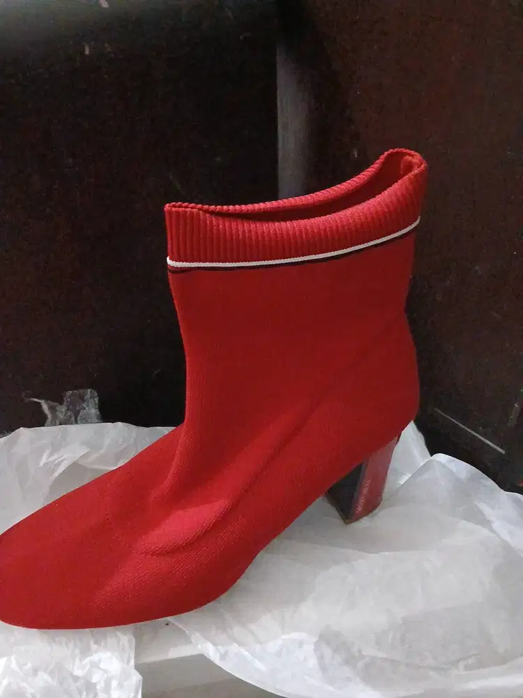 Boots Stadivarius