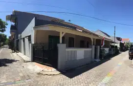 Rumah disewalan di daerah Waru Sidoarjo