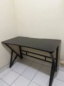 Dijual meja komputer gaming