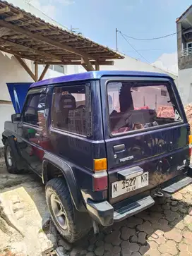 Daihatsu Feroza 1995 Bensin