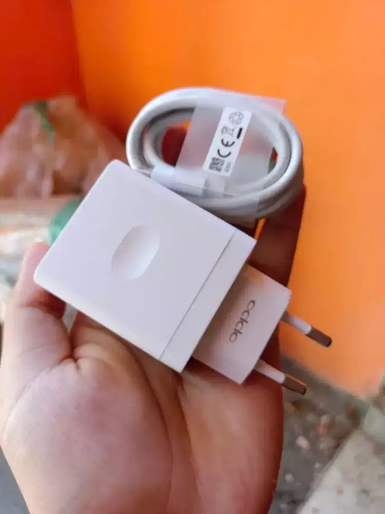 Charger Oppo Reno 6