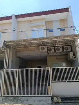 Rumah Kos Aktif Kutisari Dekat Petra