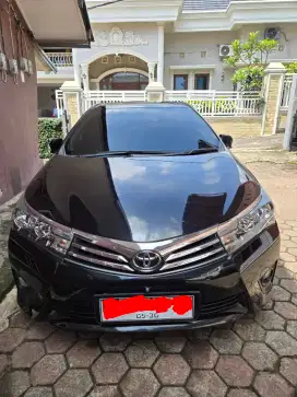Sedan Toyota Altis 1,8 G M/T 2015 Hitam Metalik