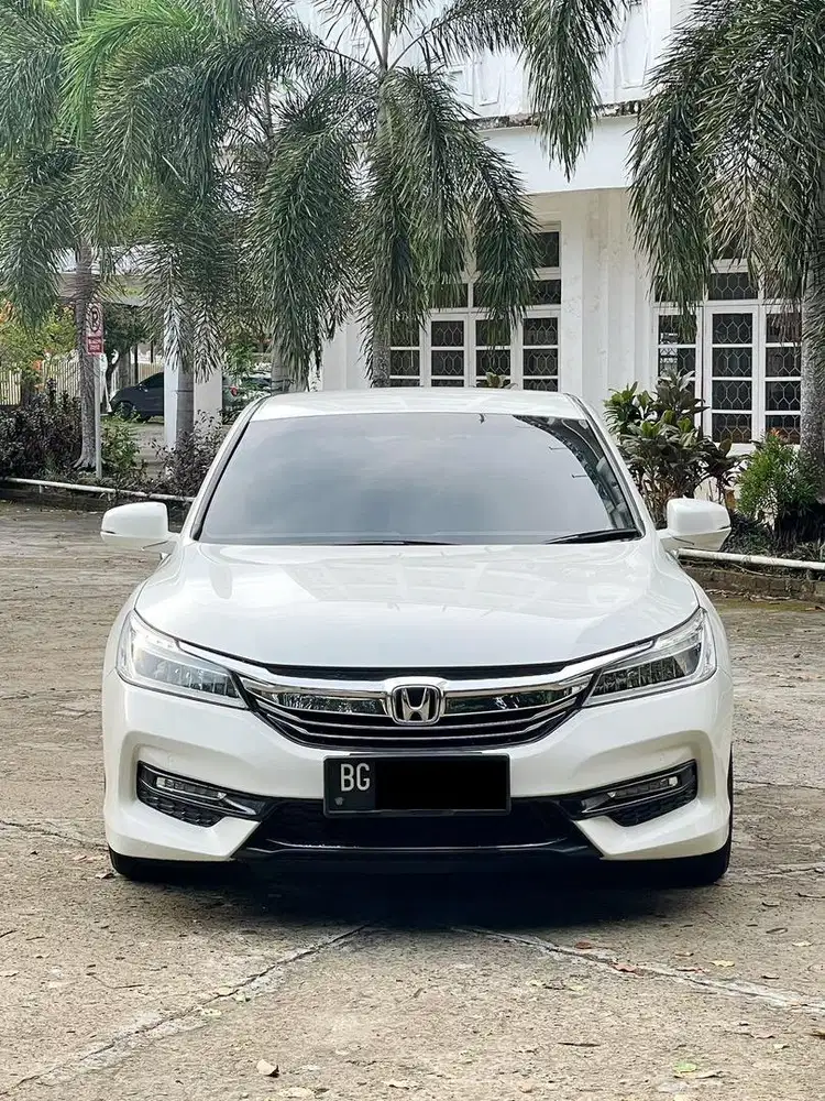 Honda Accord VTIL 2.4 AT 2016 Facelift, Dp 5 jt, Nego Sd jadi