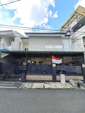 Dijual Rumah di Tomang Mandala Bebas Banjir Jalan 2 Mobil Lokasi nyaman