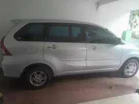Jual mobil xenia 1.3 r sporty automatic
