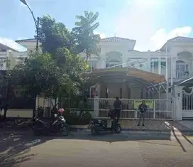 RUMAH MEWAH DI PERUM THE ROYAL RESIDENCE CAKUNG JAKARTA TIMUR