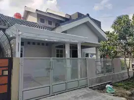 Rumah baru renovasi Hook 2 Lantai di Cisaranten Arcamanik