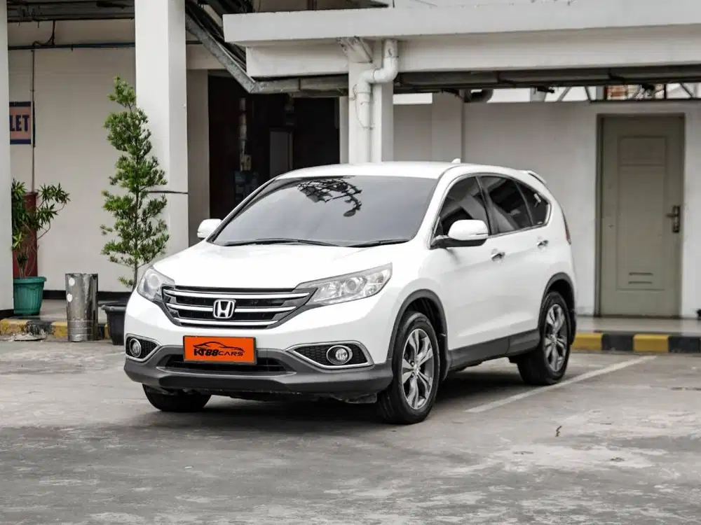 Crv prestige 2.4 bensin 2013 putih