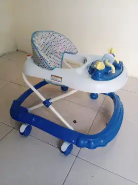 Baby walker bayi