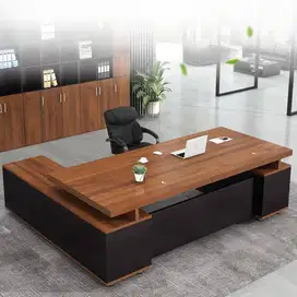 Meja Direksi Kantor / Manager