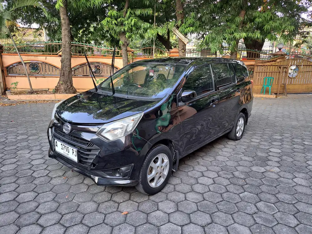 Daihatsu Sigra M 2017 dp 9 jt aja