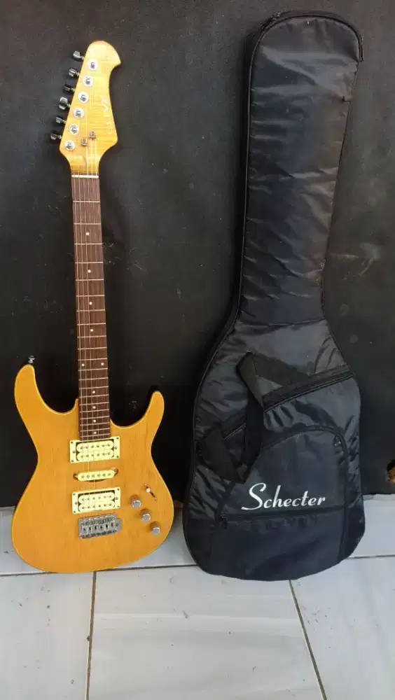 Gitar listrik clive original