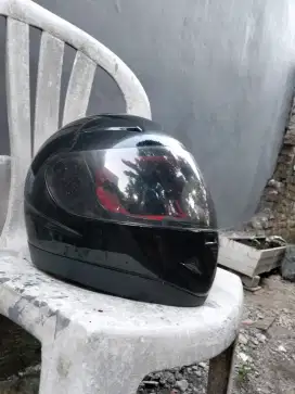 Helm dari Honda Verza