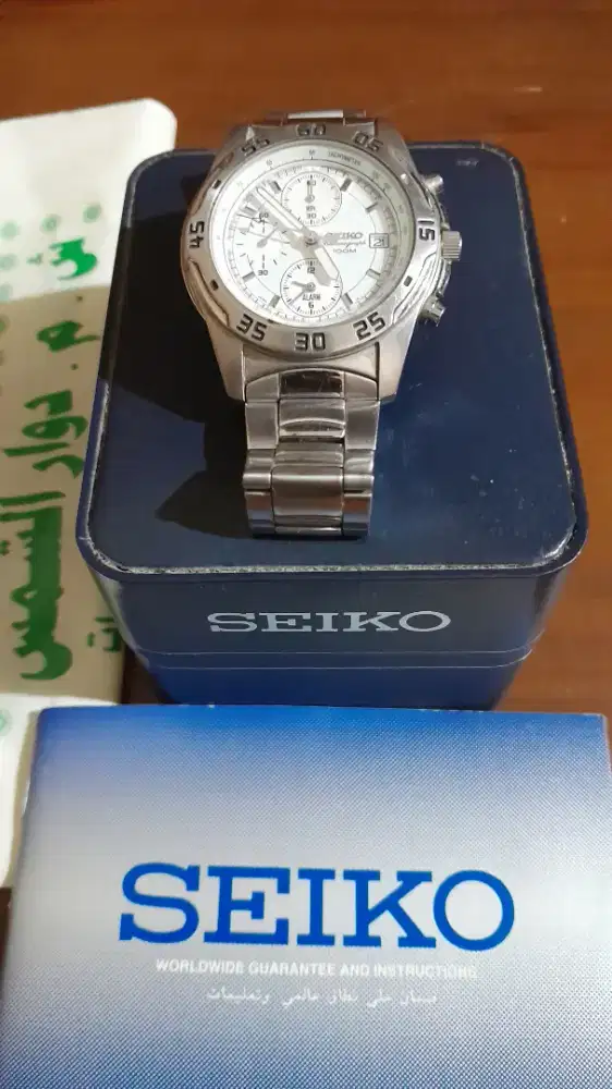Jam Tangan Seiko Chronograph