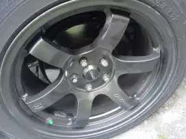 For Sale Velg Ring18 Rays57 lobang5